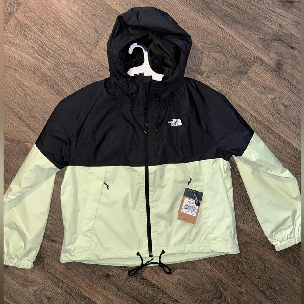 NWT North Face Jacket L